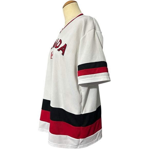 Canada Hockey Jersey White Red Size L - Picture 2 of 3